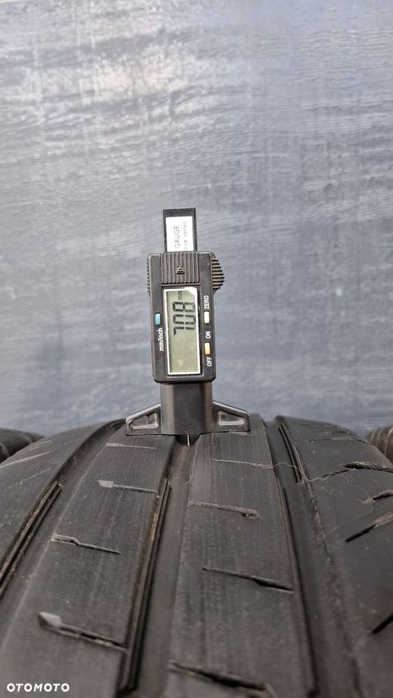 Continental 215/75 R16 C ContiVanContact 7.8 mm - 4