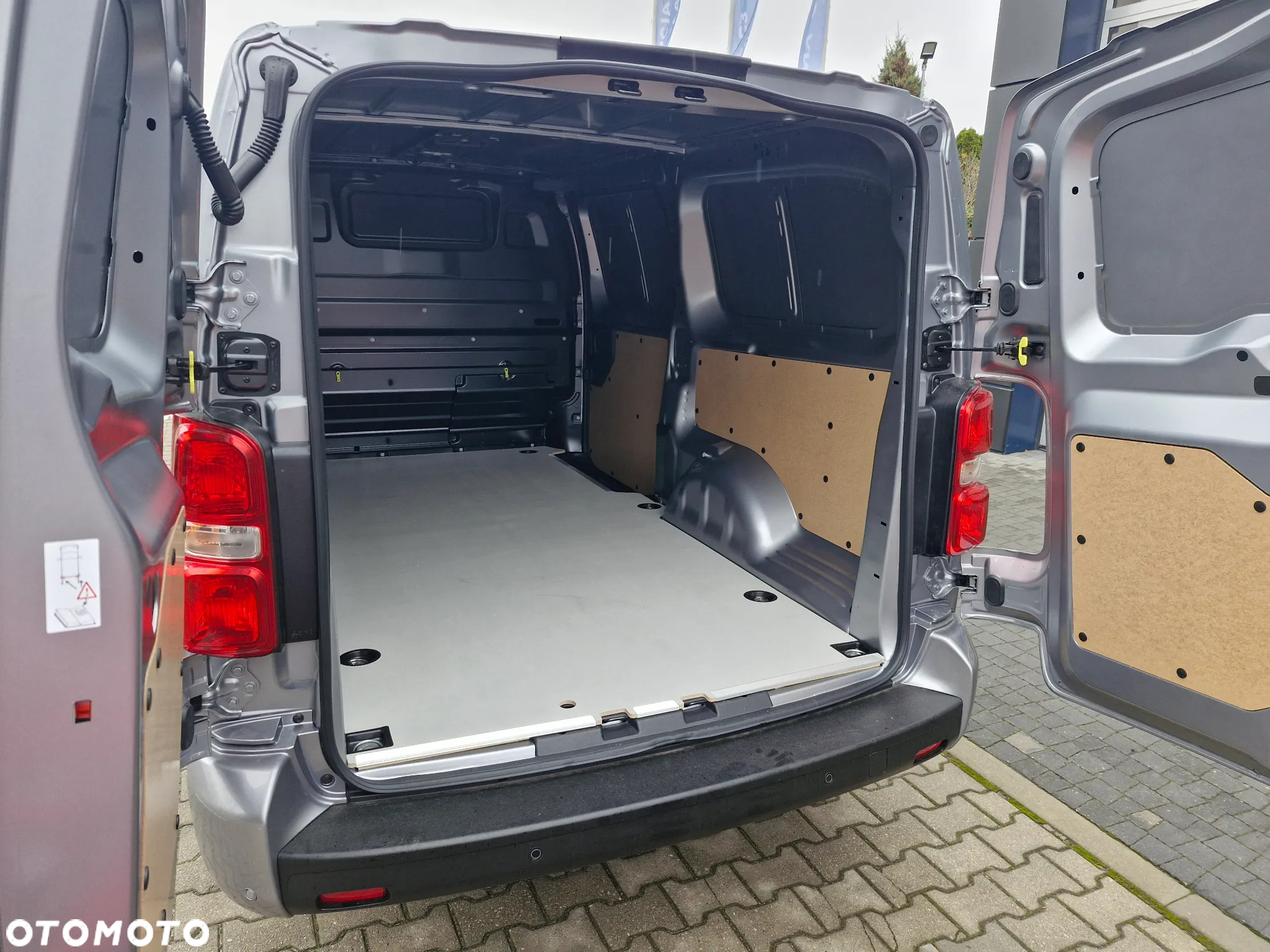 Citroën JUMPY - 8