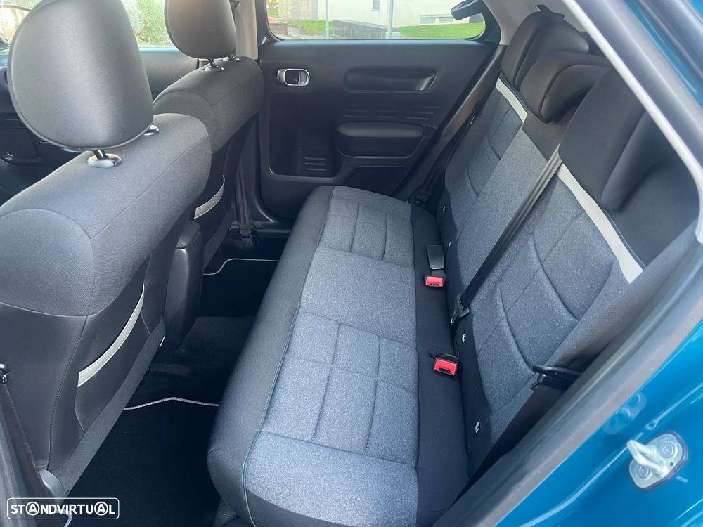 Citroën C4 Cactus 1.2 PureTech Shine EAT6 - 26