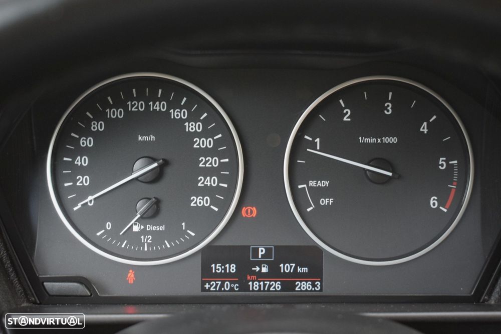 BMW 116 dA Line Urban - 25