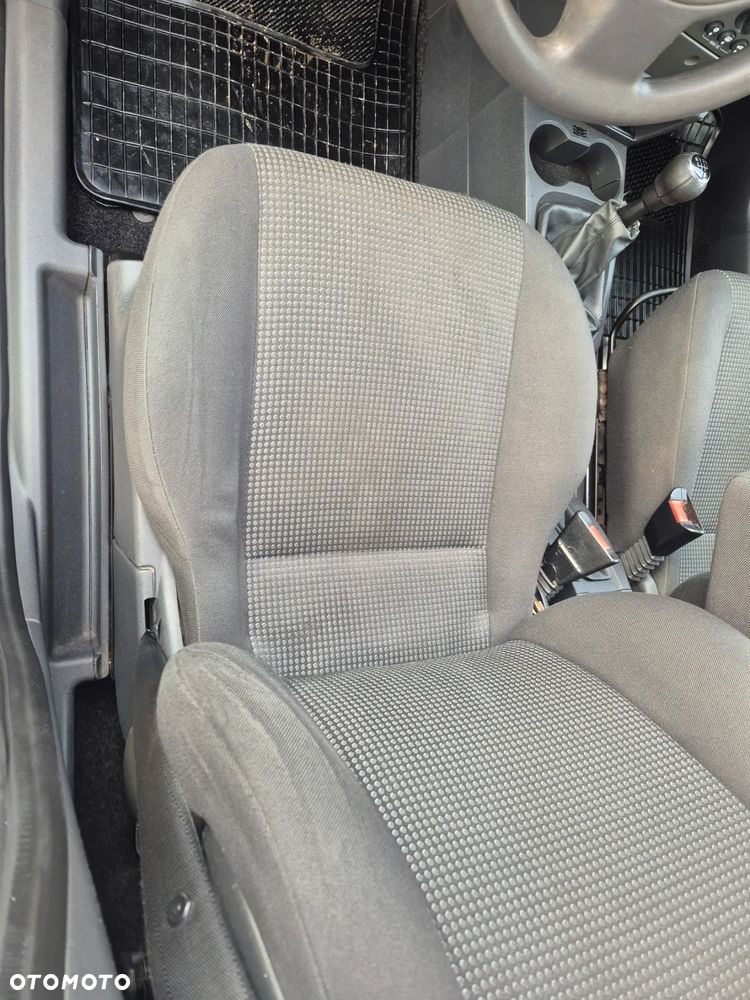 Opel Meriva 1.6 16V - 13