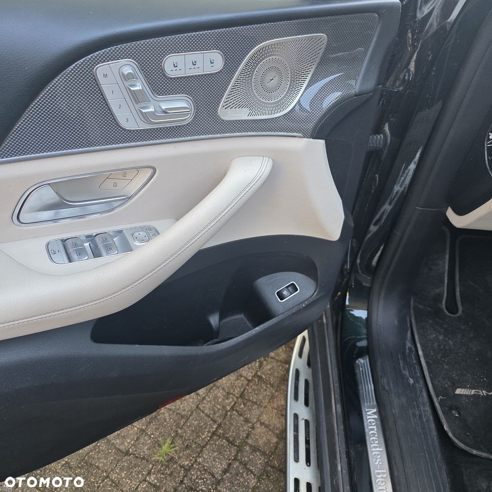 Mercedes-Benz GLS 400 d 4-Matic - 12