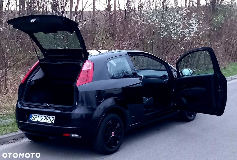 Fiat Grande Punto 1.4 8V Energy - 17