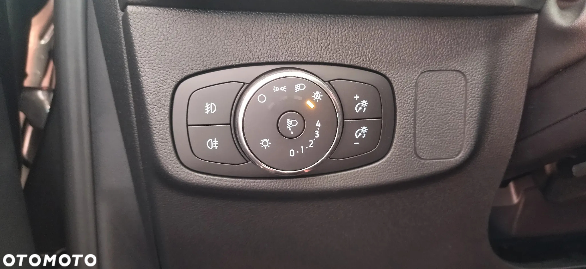 Ford Focus 1.0 EcoBoost Titanium - 15