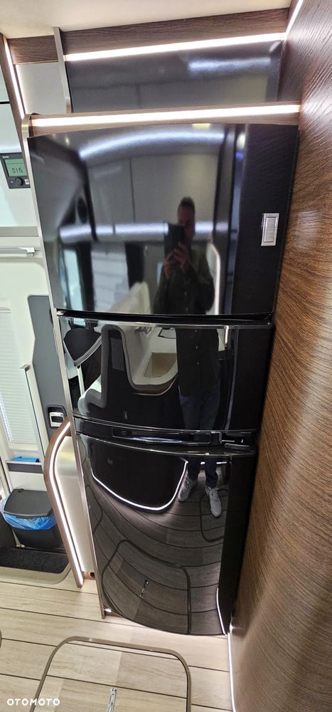 Mobilvetta K-YACHT MH85 TEKNO DESIGN INTEGRA SALON PL PEŁNA OPCJA HYDRAULIKA - 6