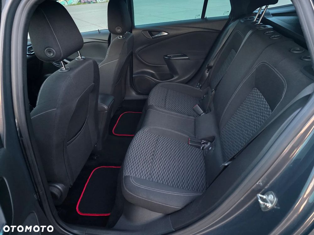 Opel Astra - 22