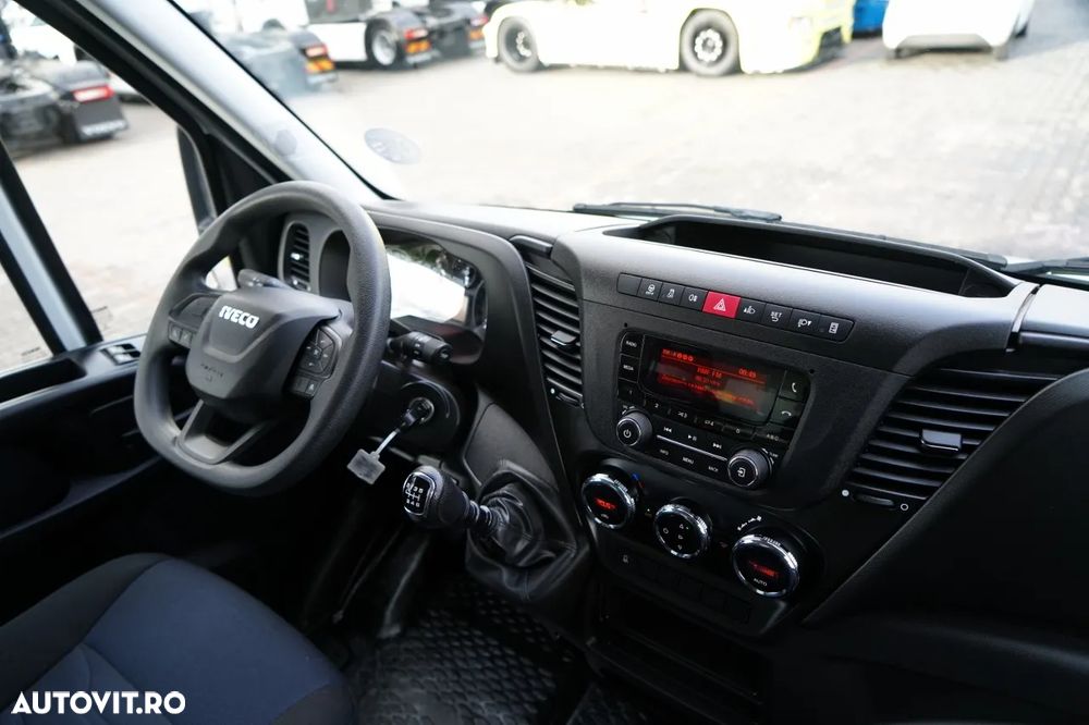 Iveco DAILY 35-160 / 4.2 M CONTAINER / LIFT / TWIN GVWR: 3500 KG / 2022 - 27