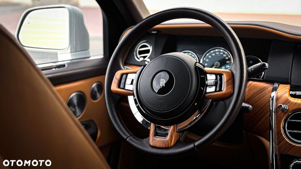 Rolls-Royce Cullinan - 3