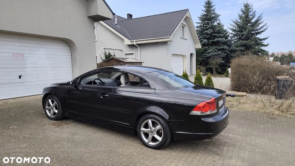 Volvo C70 D5 Summum - 25
