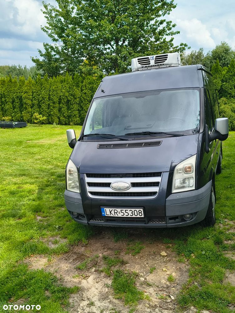 Ford Transit - 1