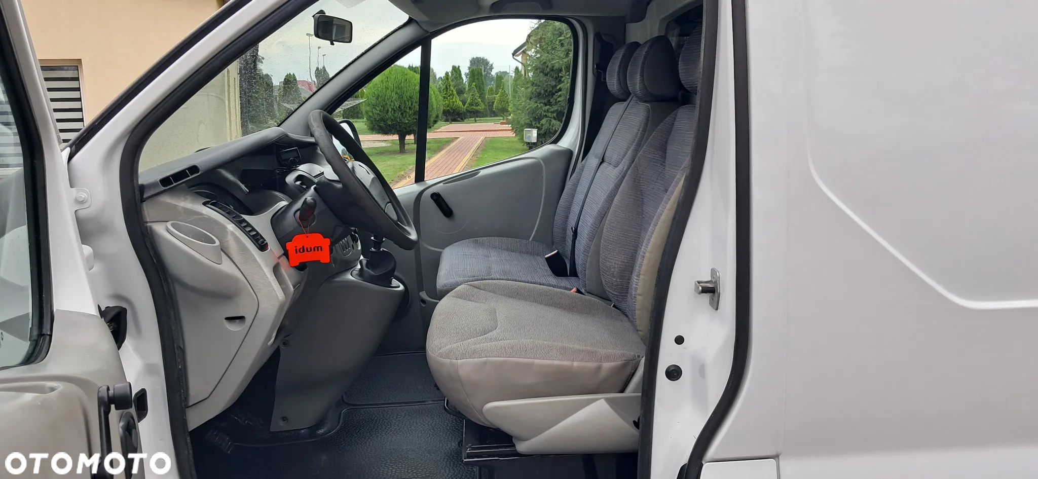 Renault Trafic T29 115 DCI - 12