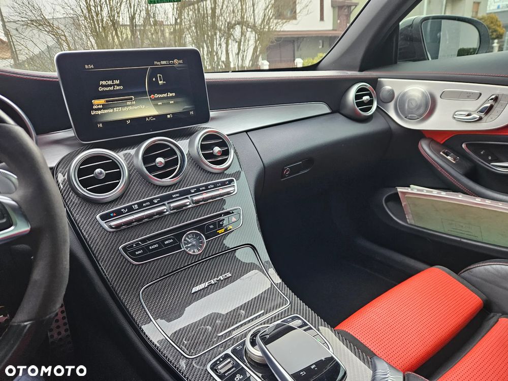 Mercedes-Benz Klasa C AMG 63 S AMG Speedshift 7G-MCT - 13