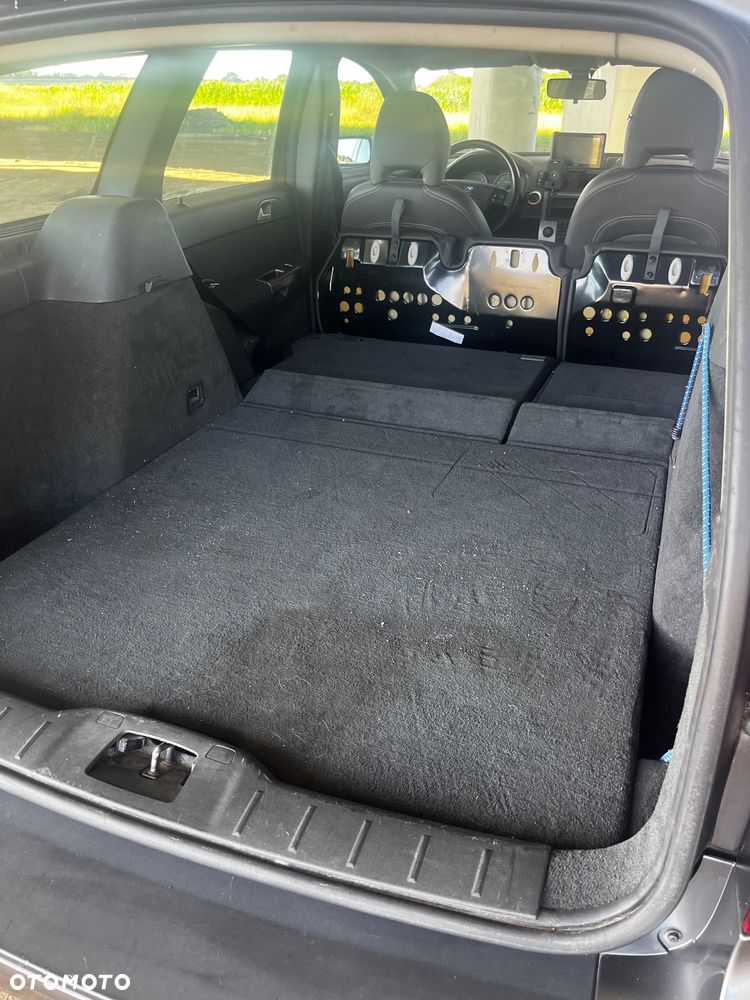 Volvo V50 1.8 Momentum - 5
