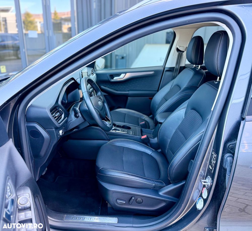 Ford Kuga 2.5 Duratec PHEV Titanium - 9