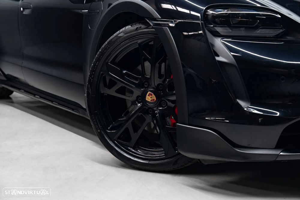Porsche Taycan Cross Turismo 4S - 4