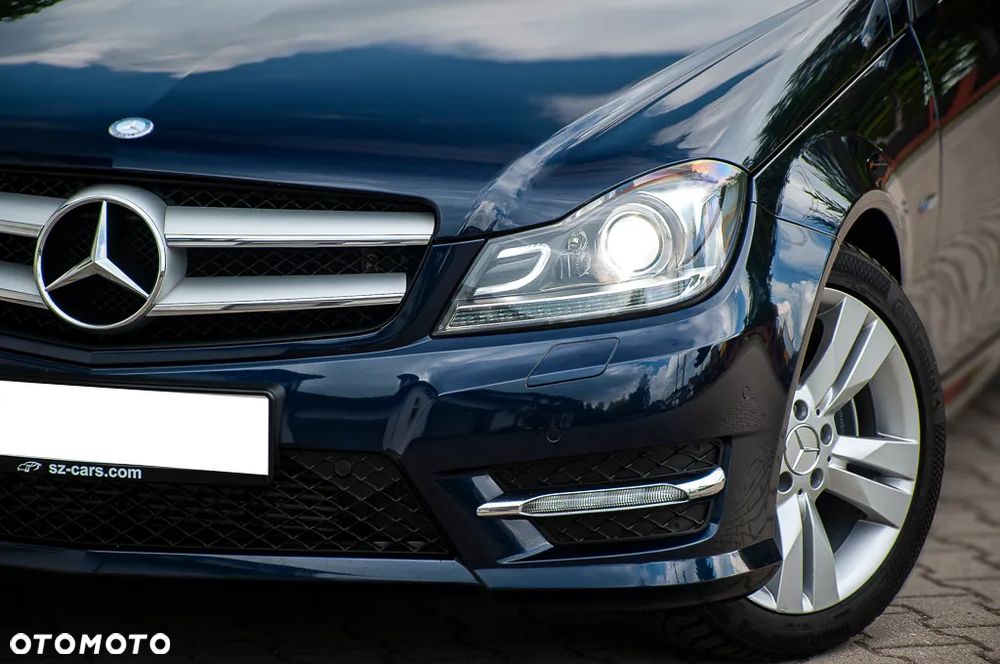 Mercedes-Benz Klasa C 180 BlueEFFICIENCY - 39