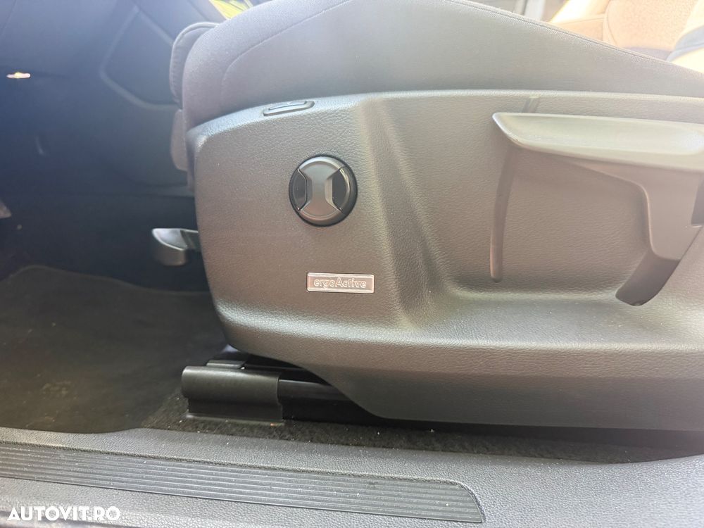 Volkswagen Touran 1.5 TSI DSG Highline - 13