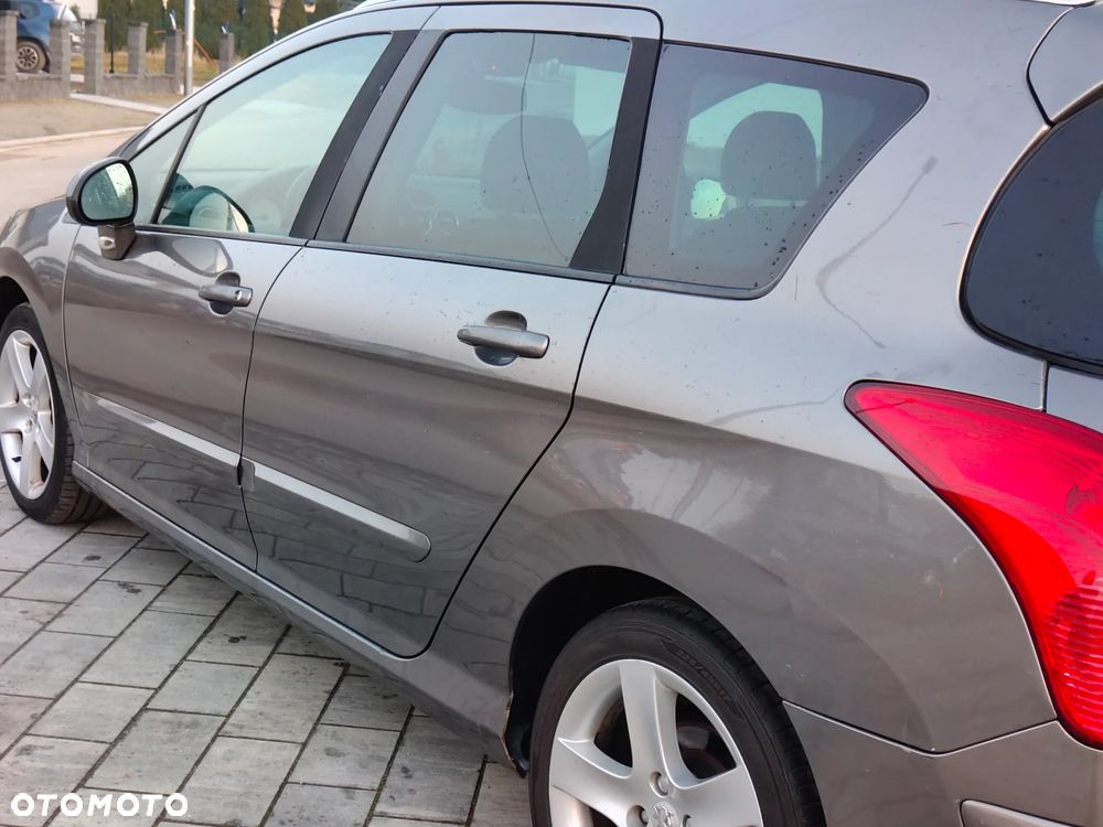 Peugeot 308 HDi FAP 140 Platinum - 9