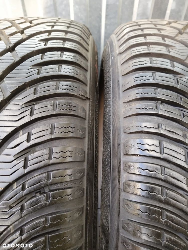 Opony Zimowe 195/65/ 15 Cali  JAK NOWE - 27