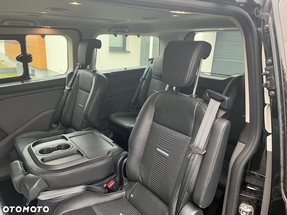 Ford Tourneo Custom - 7