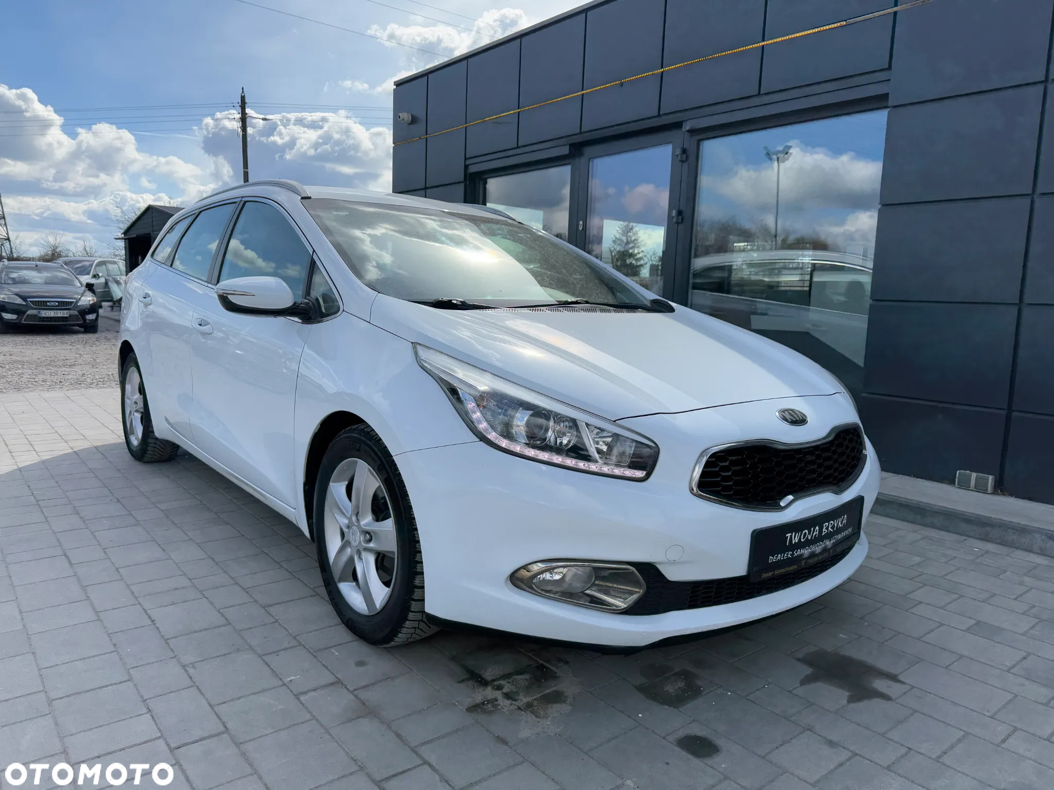 Kia Ceed 1.6 GDI ISG Spirit - 6