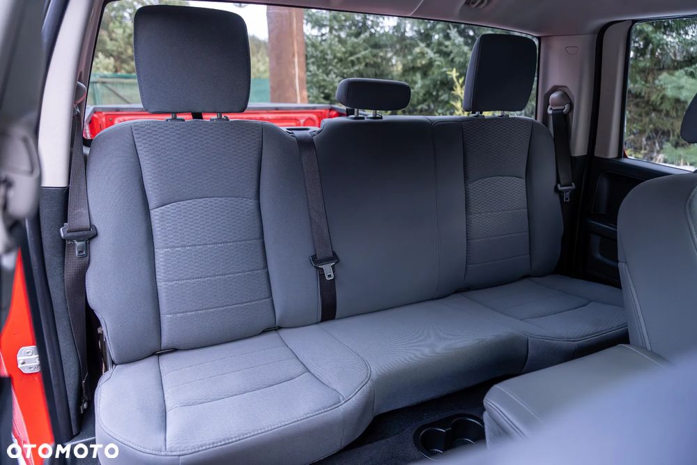 RAM 1500 Quad Cab Sport - 39