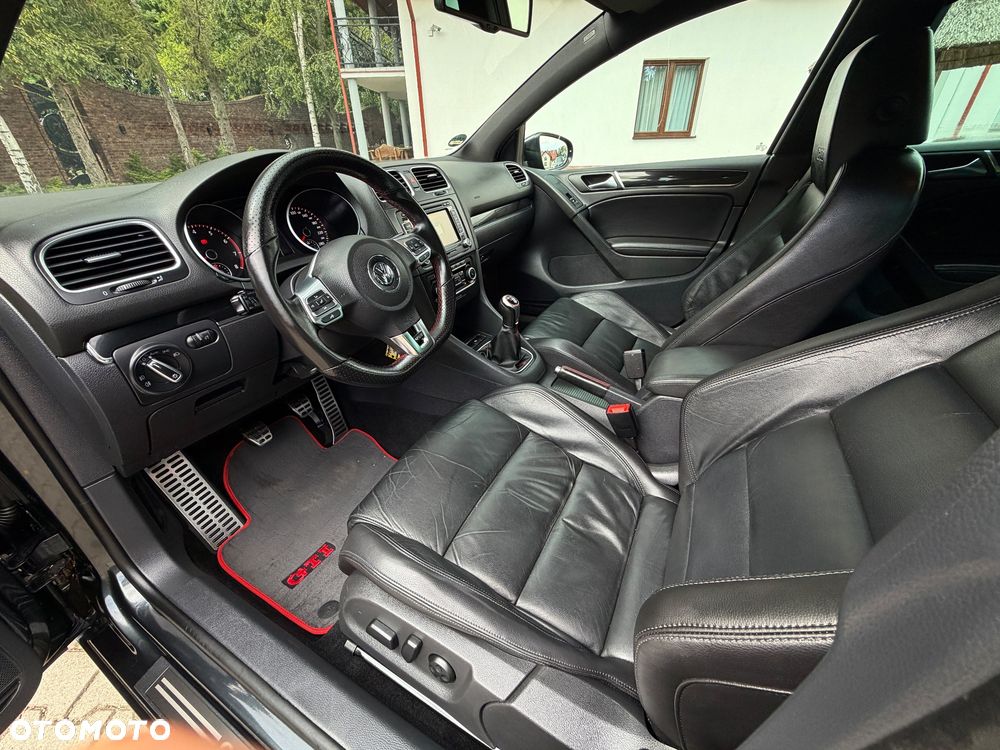 Volkswagen Golf 2.0 GTI - 38