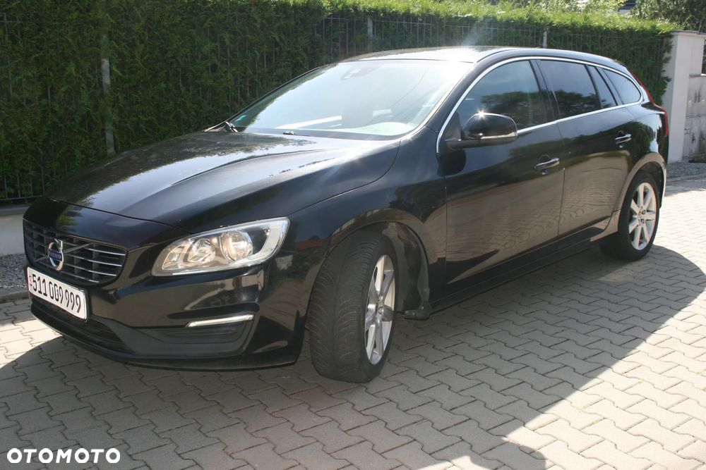 Volvo V60 D3 Drive-E Dynamic Edition (Momentum) - 36
