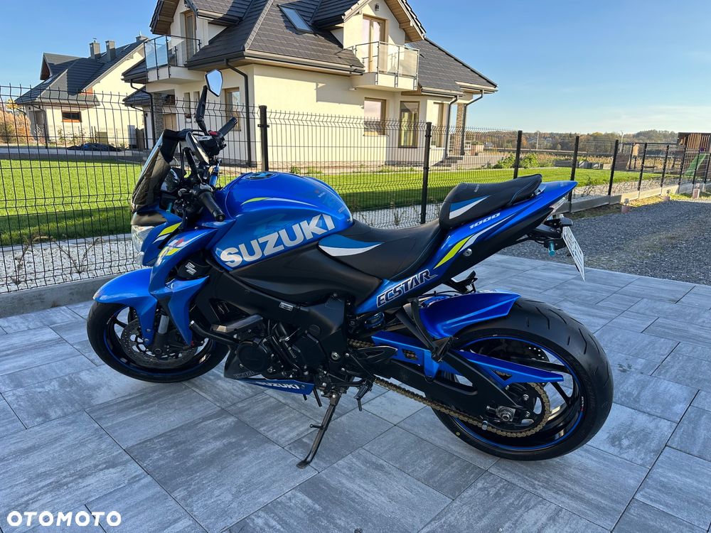 Suzuki GSX 1000 - 5