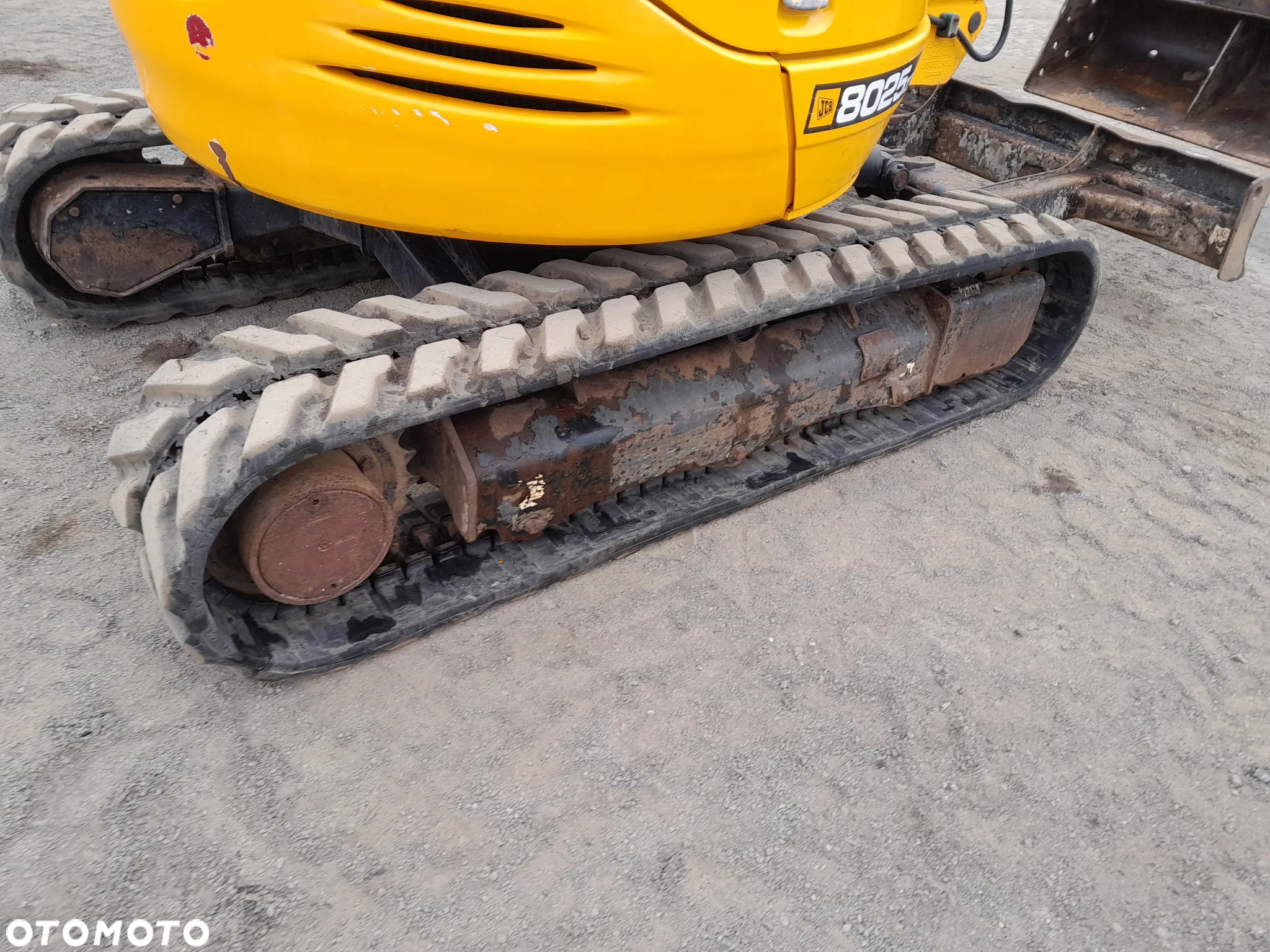 JCB 8025 - 8
