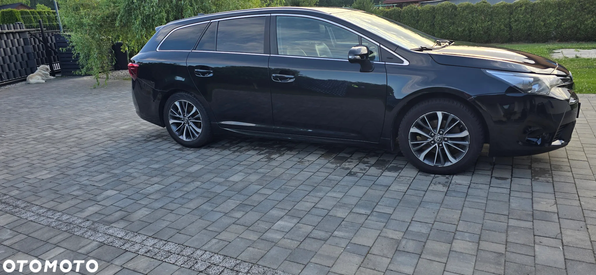 Toyota Avensis 1.8 Premium MS - 2
