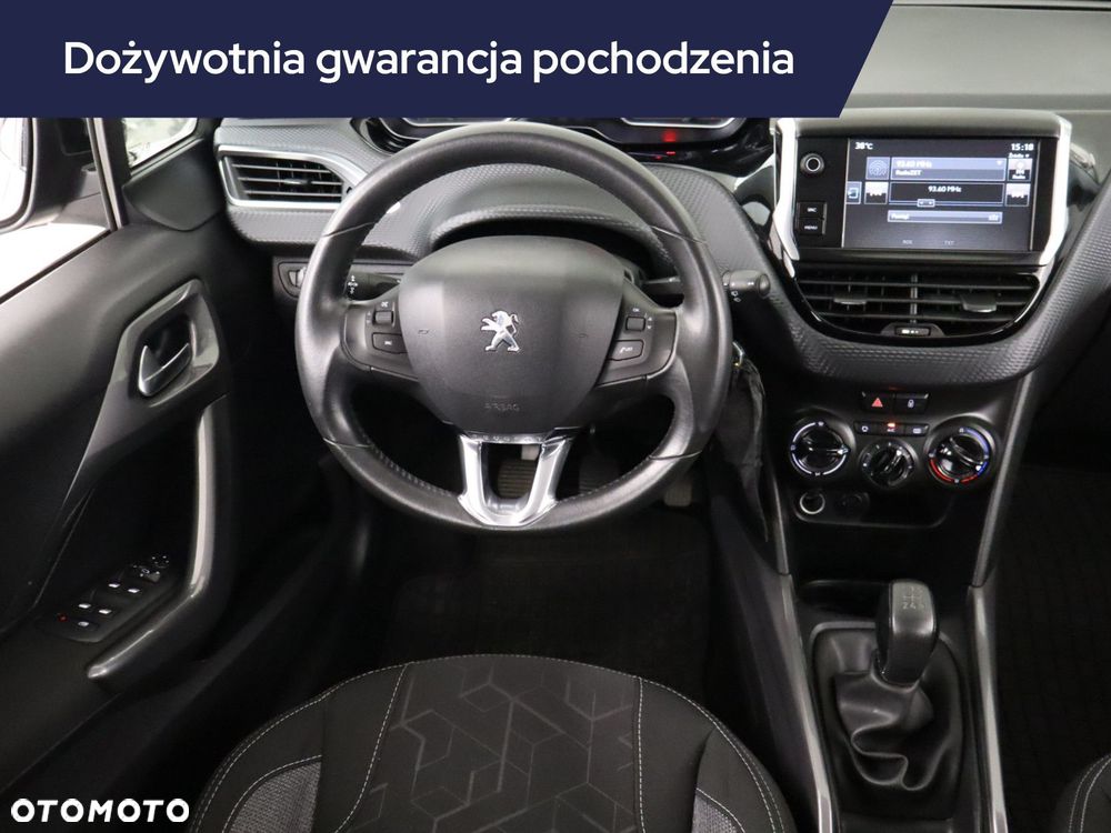 Peugeot 2008 - 9