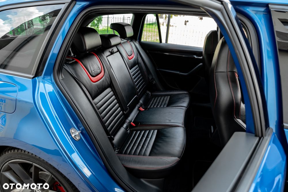 Skoda Octavia 2.0 TSI (Green tec) DSG RS - 20