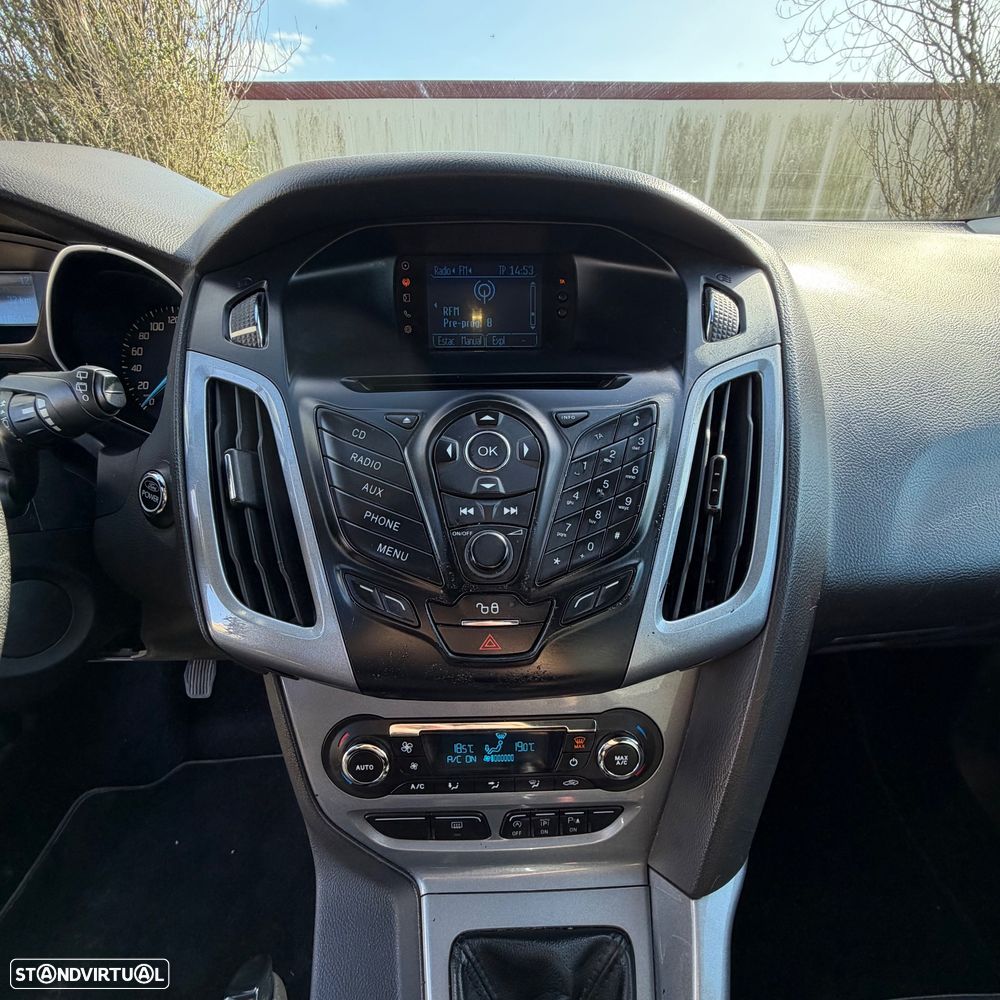 Ford Focus SW 1.6 TDCi Titanium Best - 11