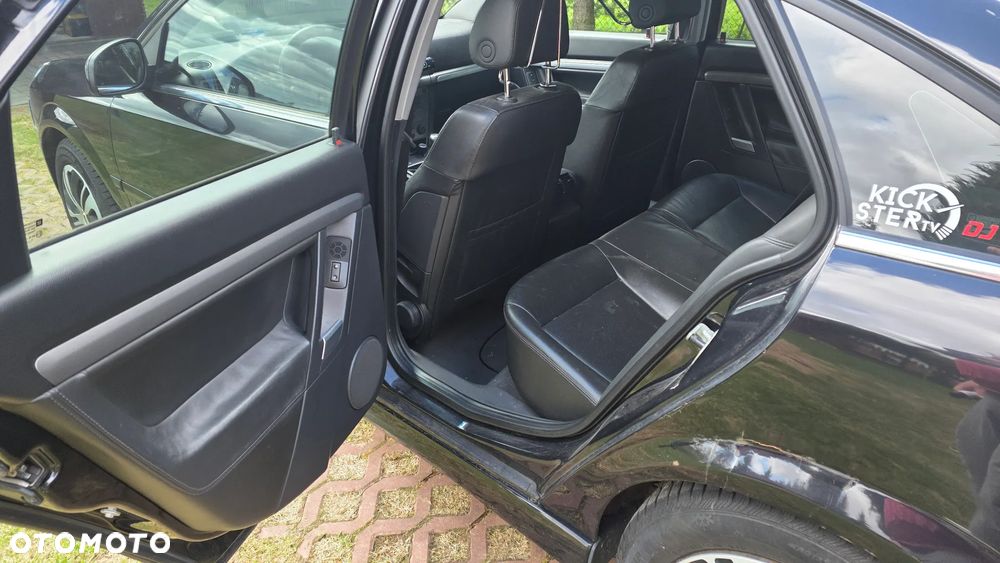 Opel Vectra GTS 1.9 CDTI DPF - 4