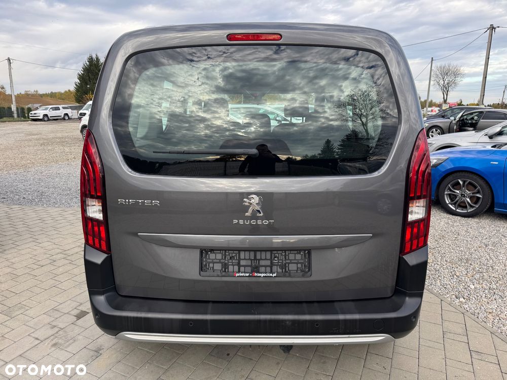 Peugeot Rifter - 14