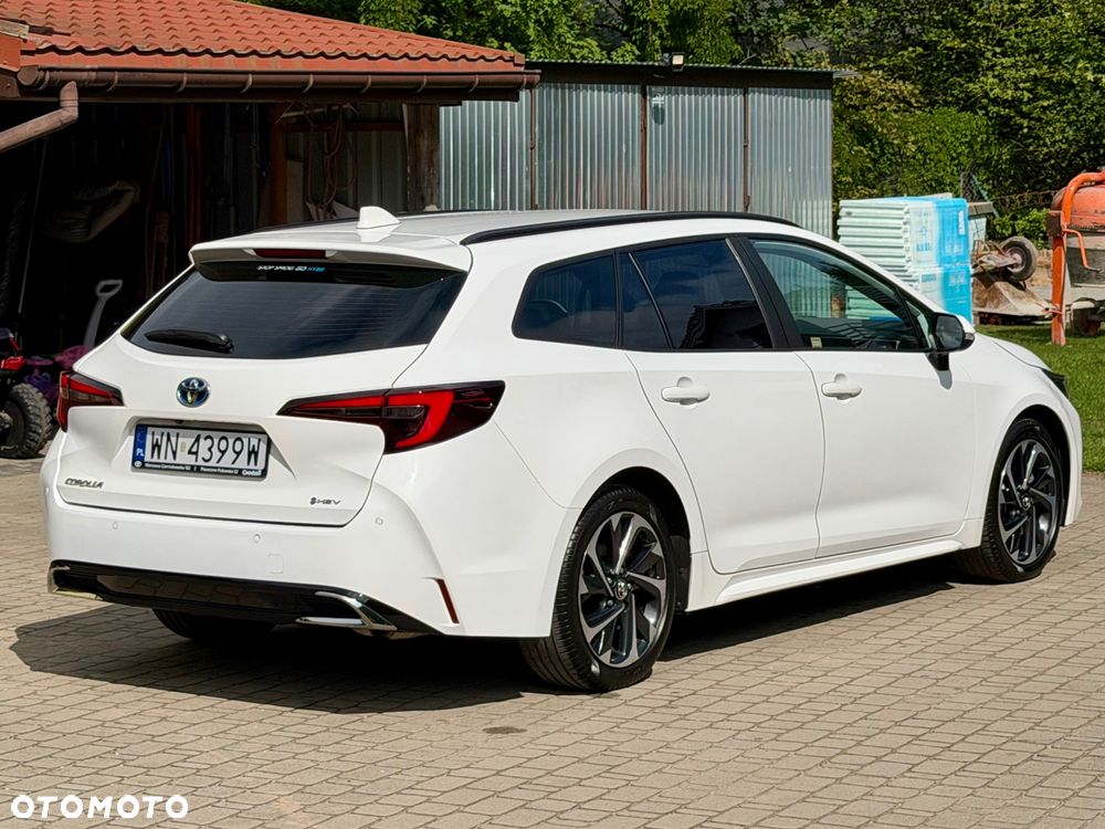 Toyota Corolla 1.8 Hybrid Comfort - 6