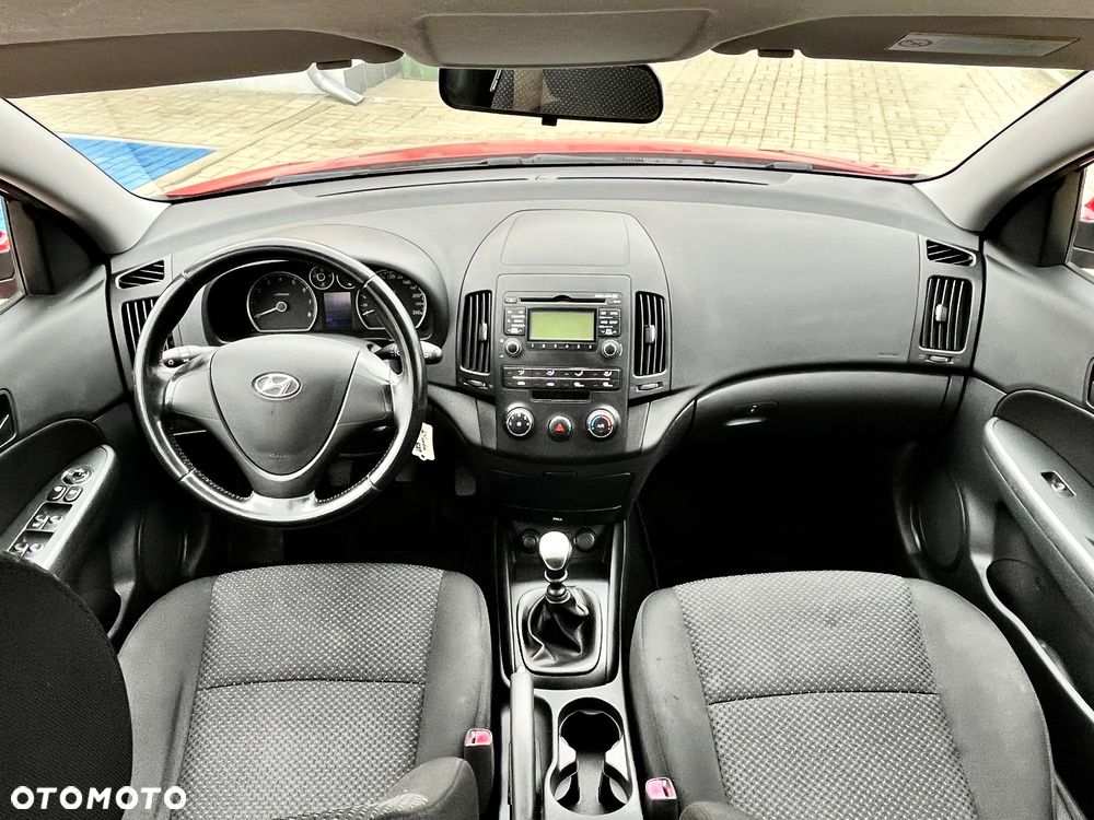 Hyundai i30 1.4 FIFA WM Edition - 13