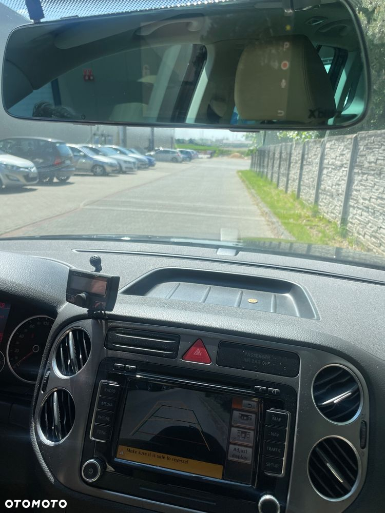 Volkswagen Tiguan - 14