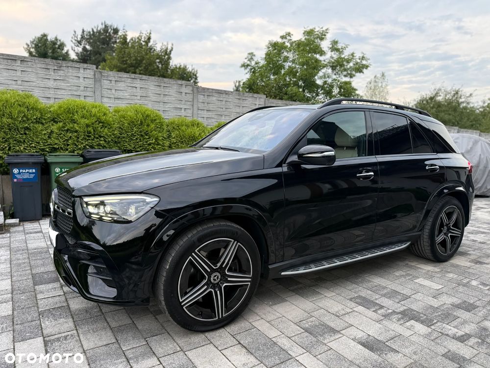 Mercedes-Benz GLE - 1