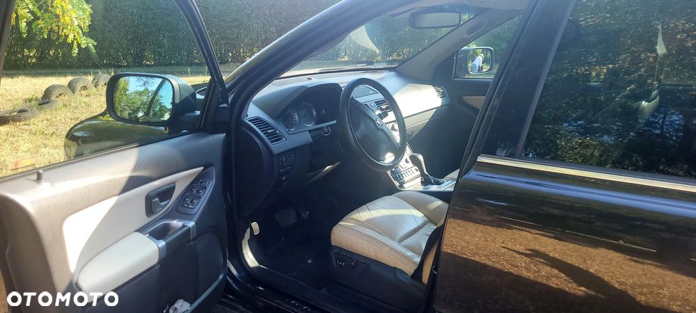 Volvo XC 90 - 10