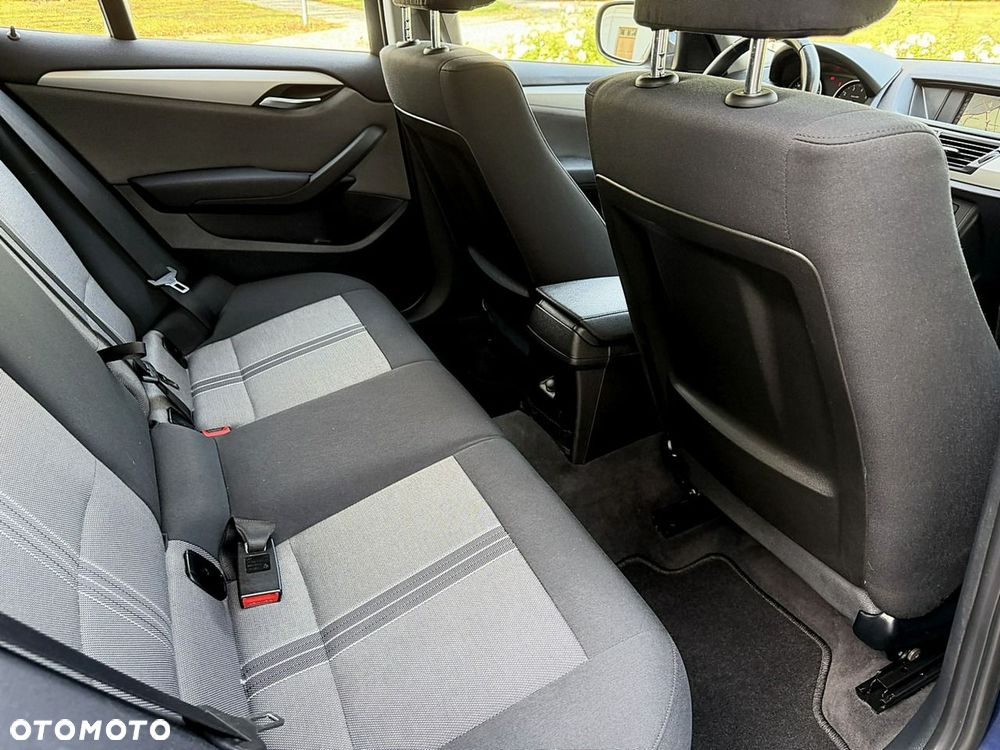 BMW X1 - 11