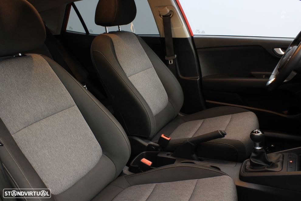 Kia Stonic 1.2 Dynamic - 21