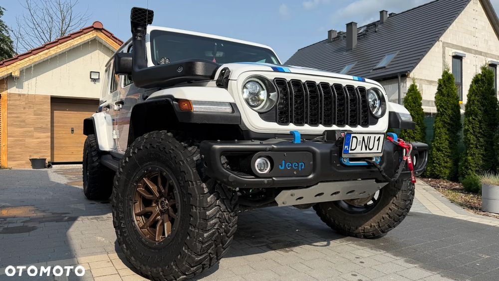 Jeep Wrangler - 5