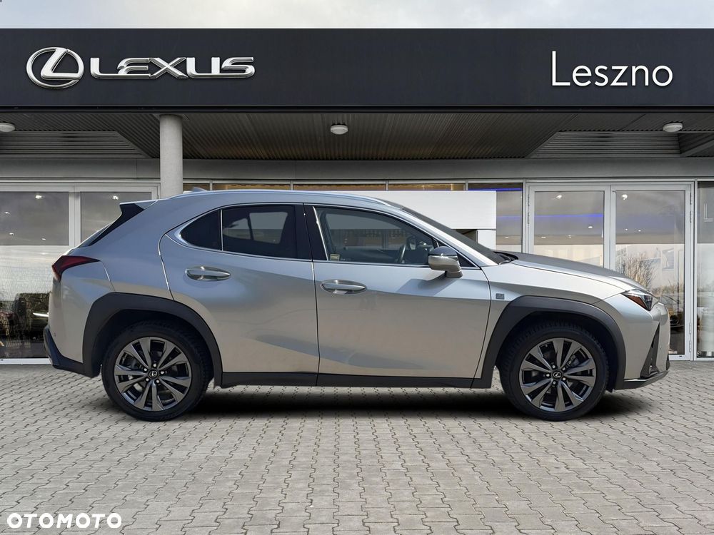 Lexus UX 250h GPF F Sport Design 2WD - 9