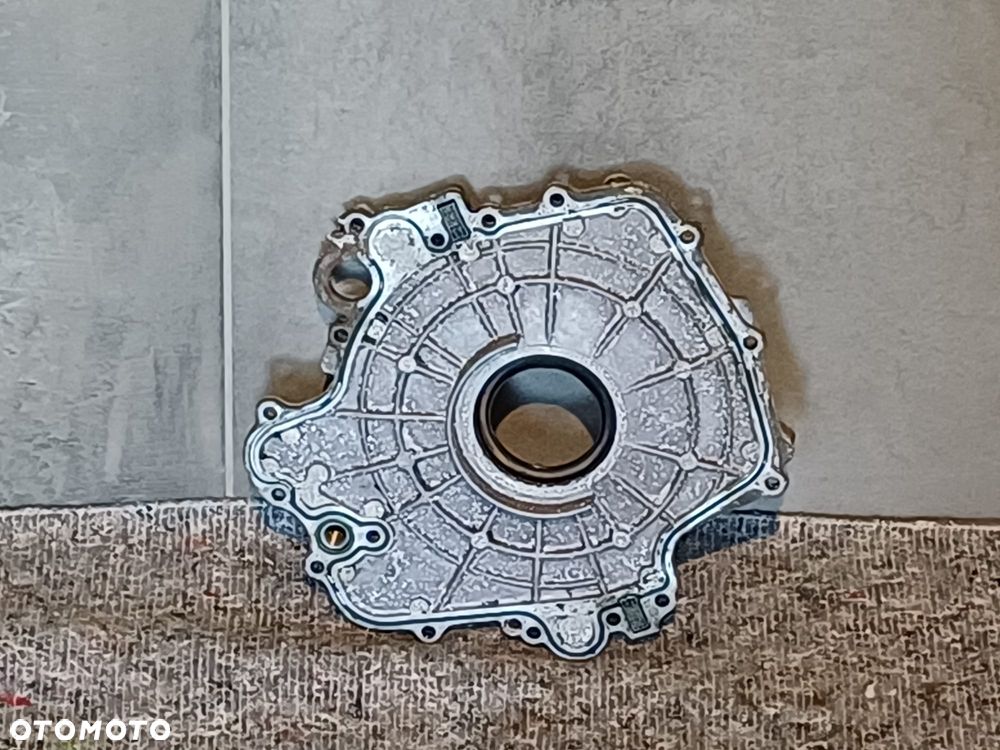 NR 68 Obudowa osłona rozrządu Audi A8 D3 4,0TDI 057103153M - 4