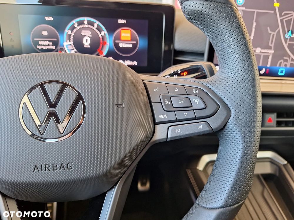 Volkswagen T-Roc - 15
