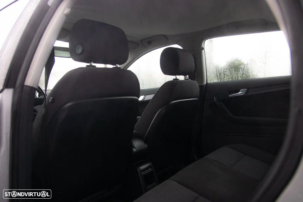 Audi A3 Sportback 1.6 TDI Attraction - 9