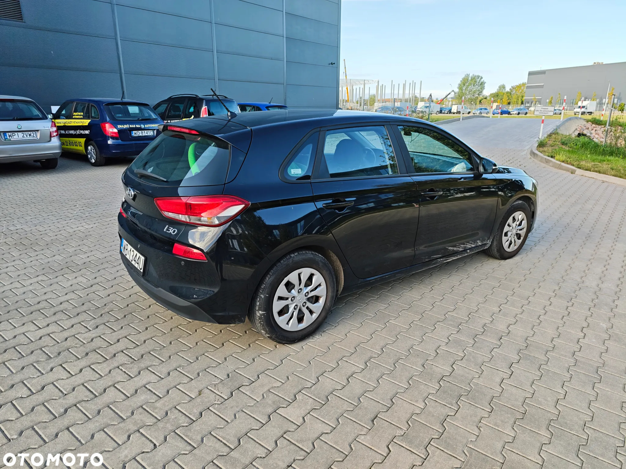 Hyundai i30 1.4 BlueDrive Classic + - 15