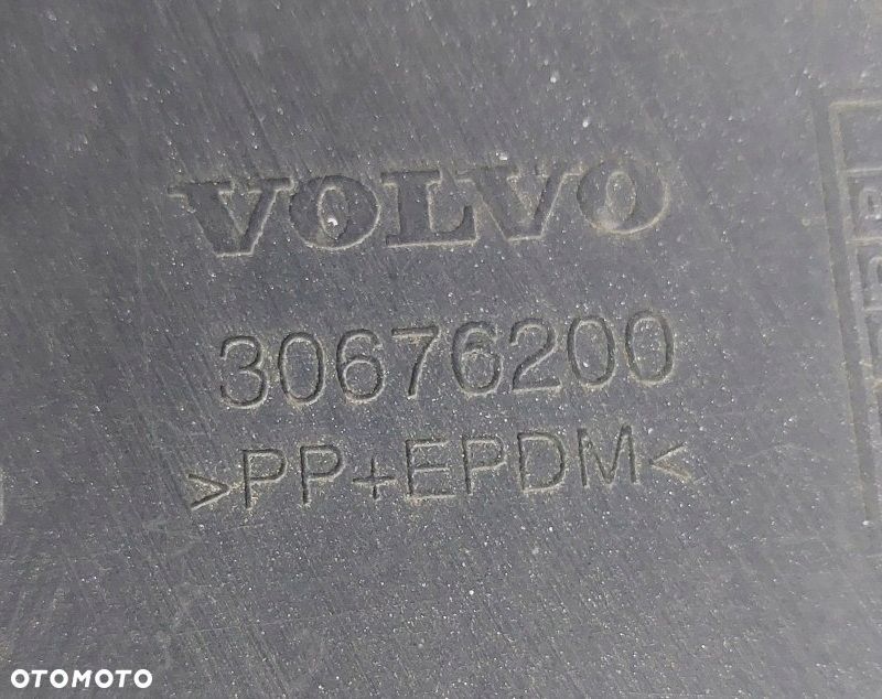 zderzak tył tylny volvo s40 ii 04-07r 30676200 - 11